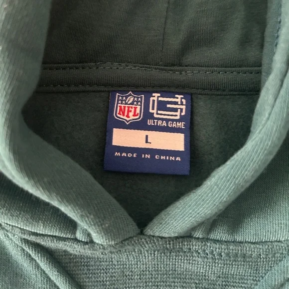 NFL Philadelphia Eagles Women’s Crop Hoodie, Rare, Official Ultra Game- NWT - Picture 5 of 7